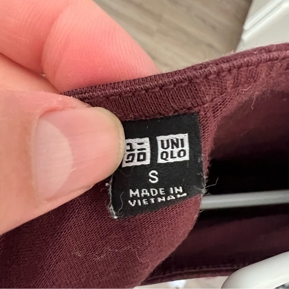 Uniqlo Boxy Flutter Sleeve Tee - Picture 5 of 5